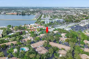 19986 NE 5th Ct, Miami, FL 33179 - Photo 41