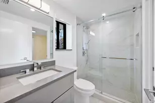 19986 NE 5th Ct, Miami, FL 33179 - Photo 15