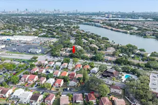 19986 NE 5th Ct, Miami, FL 33179 - Photo 43