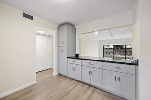 19986 NE 5th Ct, Miami, FL 33179 - Photo 7