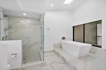 19986 NE 5th Court #4d, Miami, FL 33179 - Photo 27