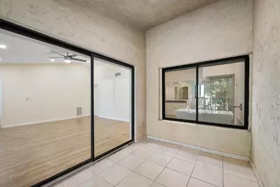 19986 NE 5th Court #4d, Miami, FL 33179 - Photo 31