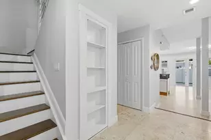 302 NE 8th Ave, Fort Lauderdale, FL 33301 - Photo 11