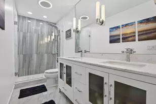 1111 NW 93rd Terrace, Plantation, FL 33322 - Photo 9