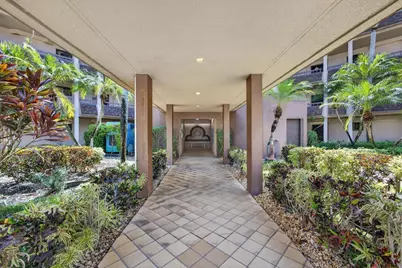 4770 Fountains Drive #104, Lake Worth Beach, FL 33467 - Photo 5