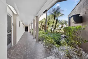 4770 Fountains Dr, Lake Worth, FL 33467 - Photo 7