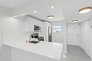 1391 S Ocean Blvd, Pompano Beach, FL 33062 - Photo 5