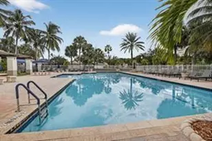 1291 Sorrento Dr, Weston, FL 33326 - Photo 23