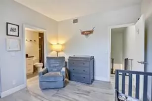 1291 Sorrento Dr, Weston, FL 33326 - Photo 11