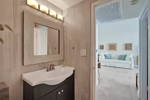 2501 S Ocean Dr, Hollywood, FL 33019 - Photo 21