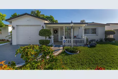 4290 NW 45th Terrace, Lauderdale Lakes, FL 33319 - Photo 3