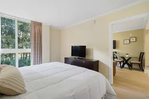 2951 S Bayshore Dr, Miami, FL 33133 - Photo 25