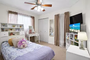 9741 W Daffodil Ln, Miramar, FL 33025 - Photo 21