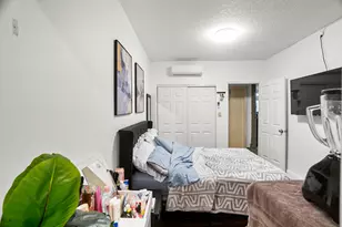 9741 W Daffodil Ln, Miramar, FL 33025 - Photo 27