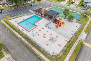 9741 W Daffodil Ln, Miramar, FL 33025 - Photo 31