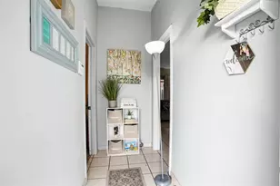 9741 W Daffodil Ln, Miramar, FL 33025 - Photo 7