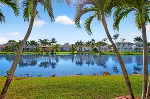 1012 Fairfield Meadows Dr, Weston, FL 33327 - Photo 7