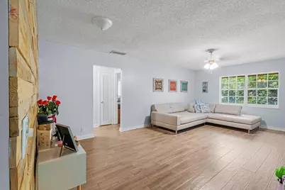 8101 NW 27th Street #4, Coral Springs, FL 33065 - Photo 11
