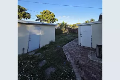 5751 SW 37th Street, Davie, FL 33314 - Photo 7