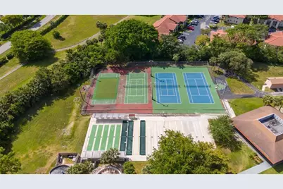 3120 Holiday Springs Boulevard #106, Margate, FL 33063 - Photo 15