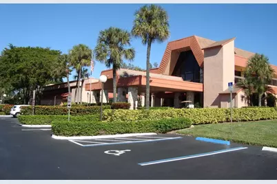 3120 Holiday Springs Boulevard #106, Margate, FL 33063 - Photo 1