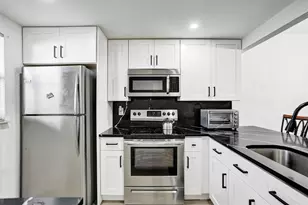 3120 Holiday Springs Blvd, Margate, FL 33063 - Photo 25