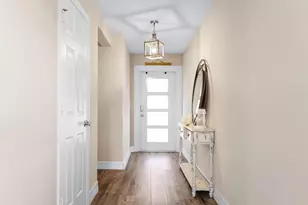 5580 NW Pine Trail Cir, Port Saint Lucie, FL 34983 - Photo 5