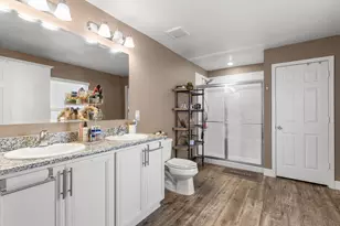 5580 NW Pine Trail Cir, Port Saint Lucie, FL 34983 - Photo 15