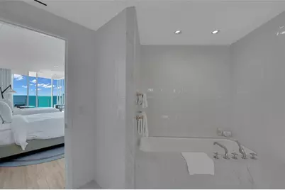 525 N Fort Lauderdale Beach Boulevard #1204, Fort Lauderdale, FL 33304 - Photo 11