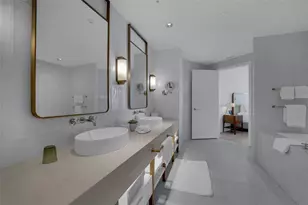 525 N Fort Lauderdale Beach Blvd, Fort Lauderdale, FL 33304 - Photo 15