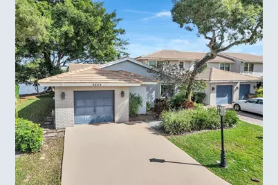 3143 Deer Creek Lake Shore Drive #3143, Deerfield Beach, FL 33442 - Photo 3