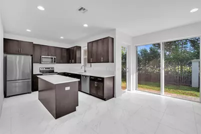 6947 Pines Circle #21, Coconut Creek, FL 33073 - Photo 1