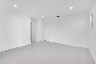 6947 Pines Cir, Coconut Creek, FL 33073 - Photo 19