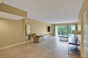 200 178th Dr, North Miami Beach, FL 33160 - Photo 5