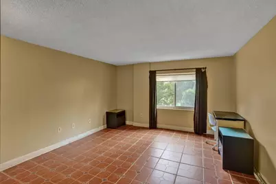 200 178th Drive #309, North Miami Beach, FL 33160 - Photo 17