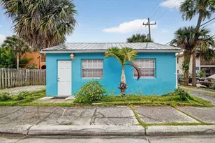 1330 S N St, Lake Worth Beach, FL 33460 - Photo 1