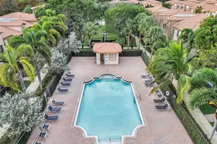 6140 Grand Cypress Cir E, Coconut Creek, FL 33073 - Photo 49