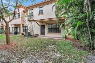 6140 Grand Cypress Cir E, Coconut Creek, FL 33073 - Photo 31