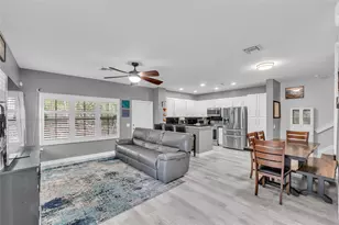 6140 Grand Cypress Cir E, Coconut Creek, FL 33073 - Photo 5