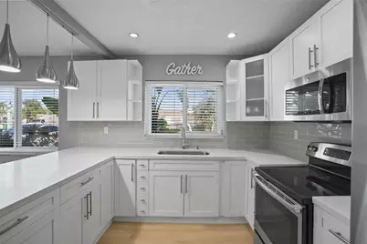 8930 SW 38th Street, Miami, FL 33165 - Photo 5