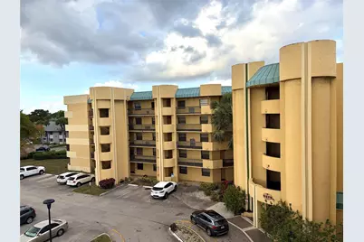 6575 W Oakland Park Boulevard #202, Lauderhill, FL 33313 - Photo 1