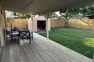 6327 SW 2nd St, Margate, FL 33068 - Photo 31