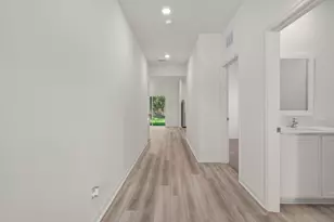 5505 Myrtle Dr, Fort Pierce, FL 34982 - Photo 9