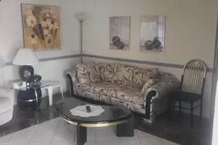 320 SW 1st St, Pompano Beach, FL 33060 - Photo 5