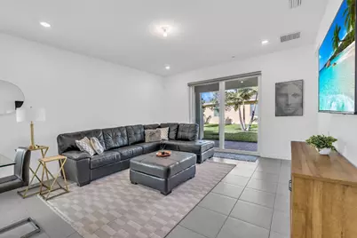 13431 E Amber Waves Avenue, Delray Beach, FL 33484 - Photo 9