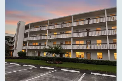 3041 Hythe C #3041, Boca Raton, FL 33434 - Photo 3