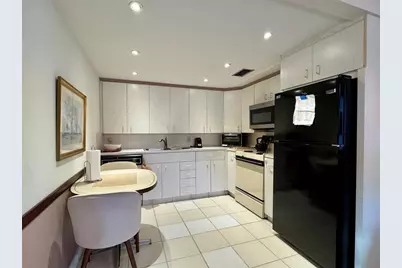 3041 Hythe C #3041, Boca Raton, FL 33434 - Photo 5