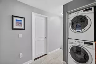 1401 NE 9th St, Fort Lauderdale, FL 33304 - Photo 51