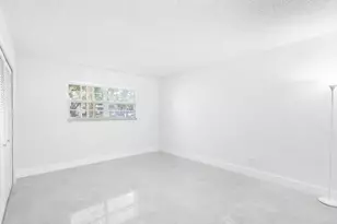 500 Oaks Ln, Pompano Beach, FL 33069 - Photo 19