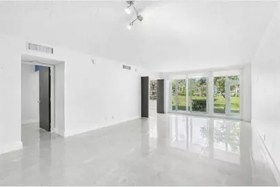 500 Oaks Lane #110, Pompano Beach, FL 33069 - Photo 7